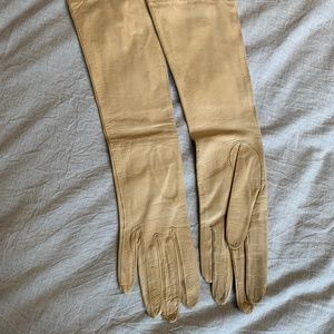 Kid leather gloves